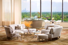 DoubleTree by Hilton Hotel Chicago North Shore Conference Centre