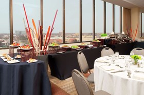 DoubleTree by Hilton Hotel Chicago North Shore Conference Centre