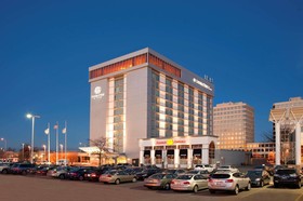 DoubleTree by Hilton Hotel Chicago North Shore Conference Centre