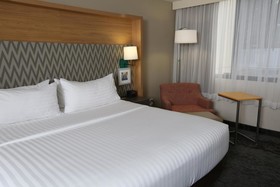 Holiday Inn North Shore - Skokie