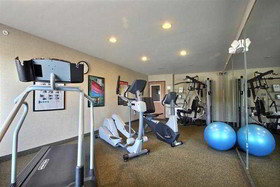 Best Western Legacy Inn & Suites Beloit-South Beloit