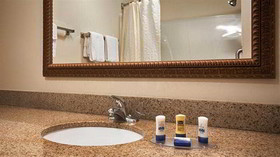 Best Western Legacy Inn & Suites Beloit-South Beloit