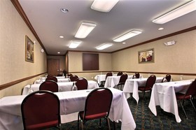 Best Western Legacy Inn & Suites Beloit-South Beloit