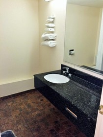 Tollway Inn Beloit
