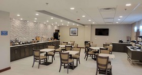 Best Western Plus South Holland/Chicago Southland