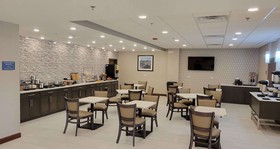 Best Western Plus South Holland/Chicago Southland