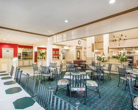 La Quinta Inn & Suites By Wyndham South Holland