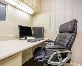 La Quinta Inn & Suites By Wyndham South Holland