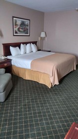 Briarwood Inn
