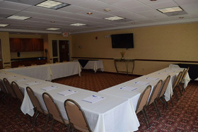 Holiday Inn Express & Suites Sparta
