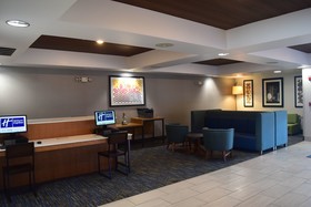 Holiday Inn Express & Suites Sparta