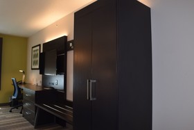 Holiday Inn Express & Suites Sparta