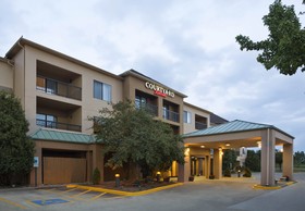 Courtyard Springfield