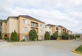 Courtyard Springfield