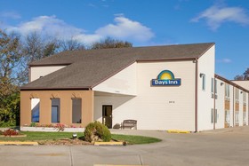 Days Inn by Wyndham Springfield