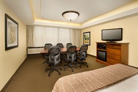 Drury Inn & Suites Springfield