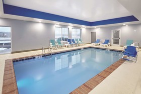 La Quinta Inn & Suites by Wyndham Springfield IL