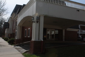 Mansion View Inn & Suites