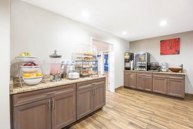 Microtel Inn & Suites by Wyndham Springfield