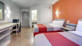 Motel 6 Springfield