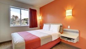 Motel 6 Springfield