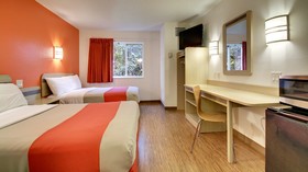 Motel 6 Springfield