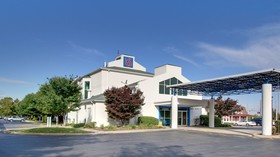 Motel 6 Springfield