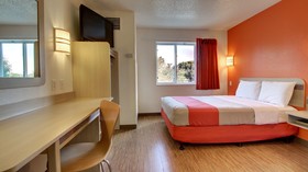 Motel 6 Springfield