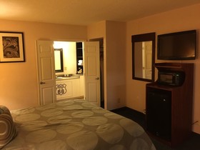 Route 66 Hotel And Conference Center