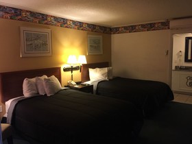 Route 66 Hotel And Conference Center