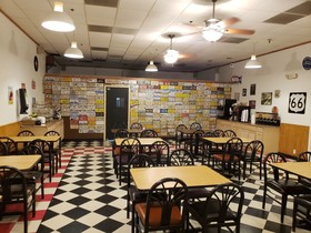 Route 66 Hotel And Conference Center