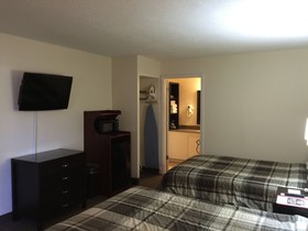 Route 66 Hotel And Conference Center