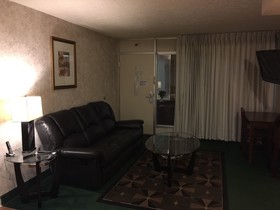Route 66 Hotel And Conference Center