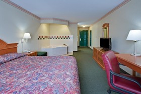 Country Inn & Suites by Radisson, Stockton, IL