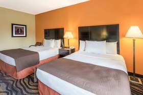 Rock Island Inn & Suites