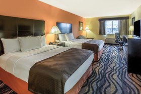 Rock Island Inn & Suites