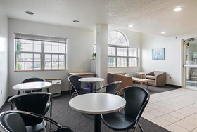 Motel 6 Sycamore