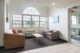Motel 6 Sycamore