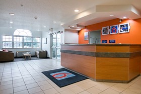 Motel 6 Sycamore