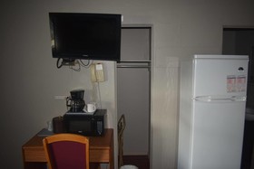 Cooper Motel