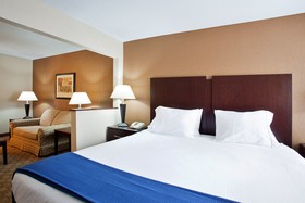 Holiday Inn Express Tuscola