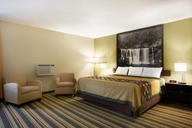 Super 8 by Wyndham Tuscola