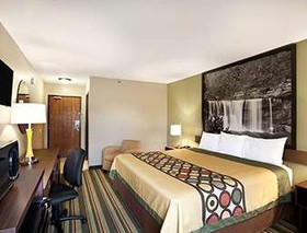 Super 8 by Wyndham Tuscola