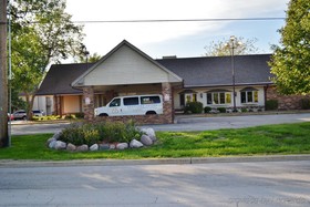 Eastlake Suites Hotel & Conference Center By OYO Urbana