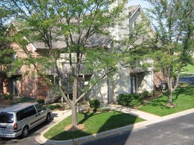 Eastlake Suites Hotel & Conference Center By OYO Urbana