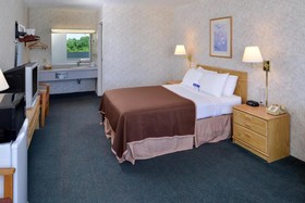 Quality Inn & Suites Vandalia Near I-70 And Hwy 51