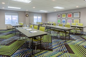 Holiday Inn Express Hotel & Suites Vandalia