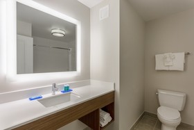 Holiday Inn Express Hotel & Suites Vandalia