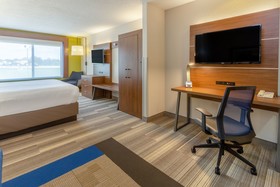 Holiday Inn Express Hotel & Suites Vandalia