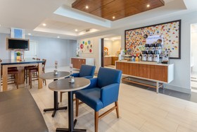Holiday Inn Express Hotel & Suites Vandalia